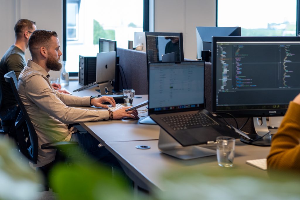 senior full-stack developer